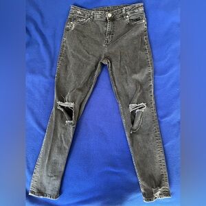 H&M Divided distressed black skinny jeans size 8